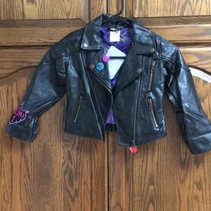 NWT Disney girls Descendants faux leather jacket